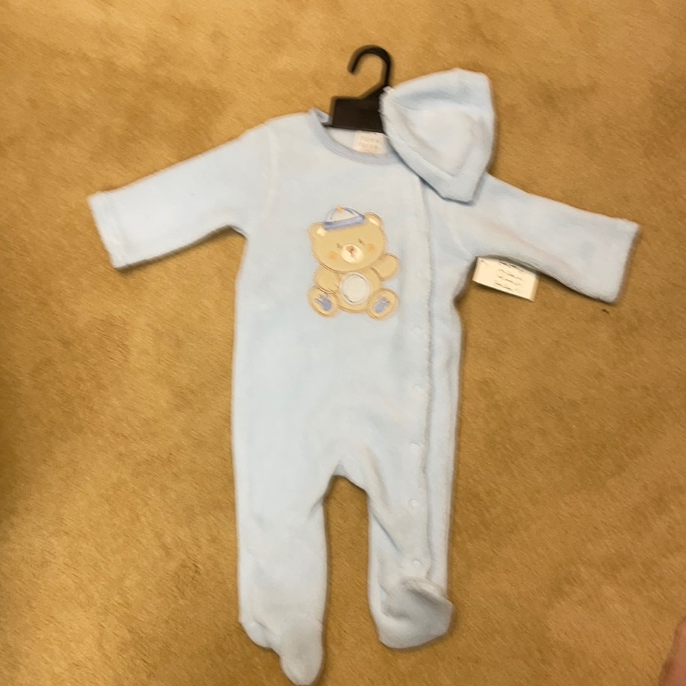 NWT-3/6 month pjs